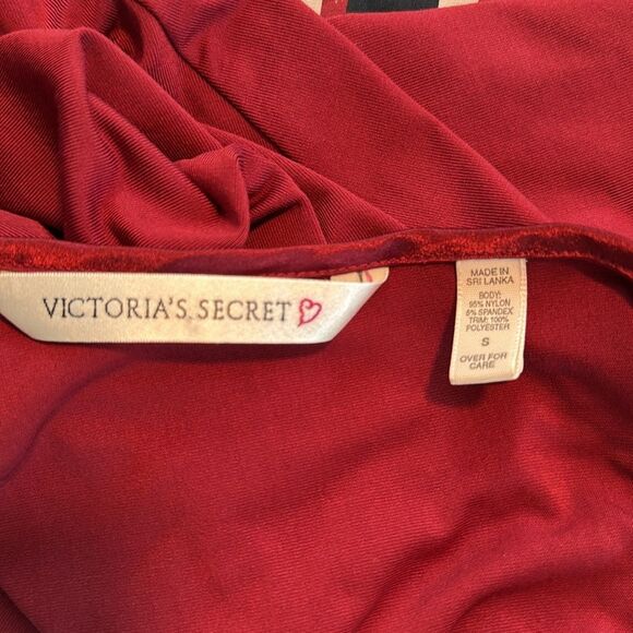 VICTORIA'S SECRET VINTAGE STRETCH KNIT LOW BACK CHEMISE SLIP DRESS RED SMALL - Picture 6 of 7
